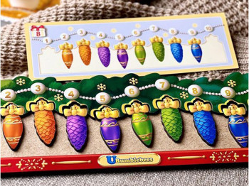 Игра с картами елочные веточки с украшениями, сортировка и счет, Ubumblesbees