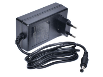 Зарядний пристрій електромобілів M 3454, 12V, 1500mA. M 3454-CHARGER