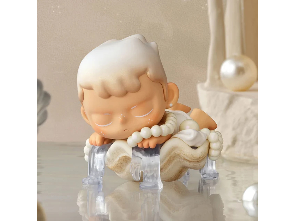 Игрушка-сюрприз с коллекционной фигуркой KUBO, Серия Angel's Poem, Pop Mart KAP-01