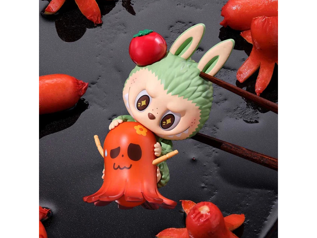 Игрушка-сюрприз с коллекционной фигуркой THE MONSTERS, серия Wacky Mart, Pop Mart MWM-01