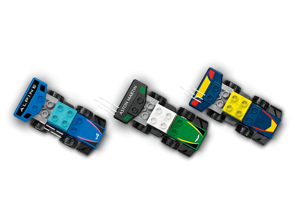 Конструктор LEGO DUPLO Town Автомобілі для перегонів і пілоти команди Формули-1, 70 деталей