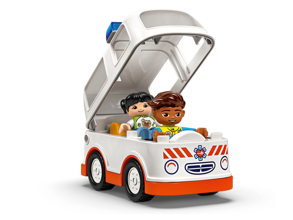 Конструктор LEGO DUPLO Town Скорая помощь и водитель, 19 деталей
