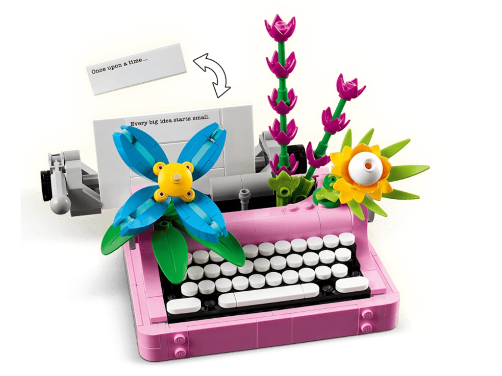 Конструктор LEGO Creator 3 в 1 Друкарська машинка з квітами, 363 деталі