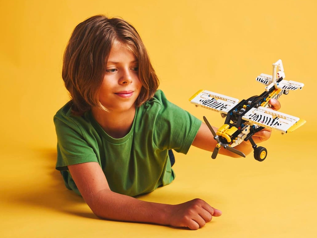 Конструктор LEGOTechnic Буш-самоліт, 333 деталі