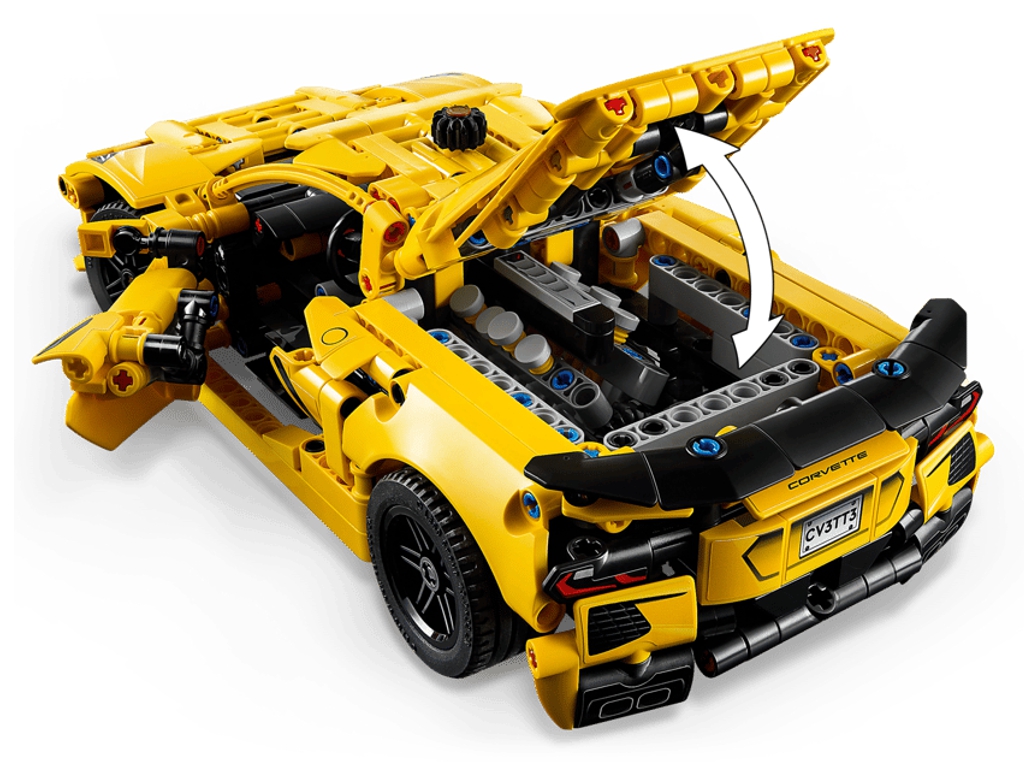 Конструктор LEGO Technic Chevrolet Corvette Stingray, 732 детали