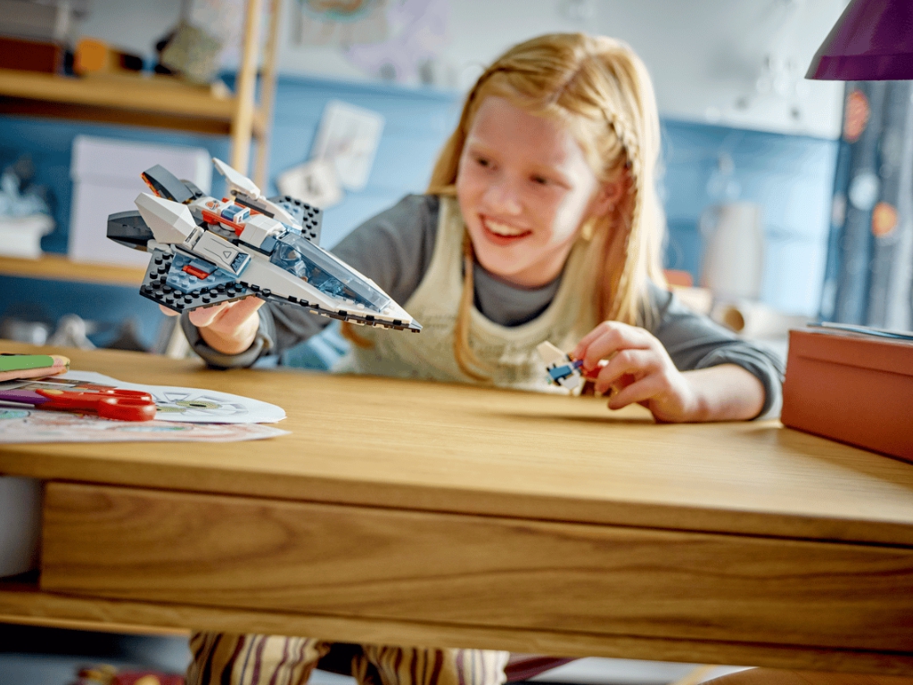 Конструктор LEGO City Міжзоряний космічний корабель, 240 деталей