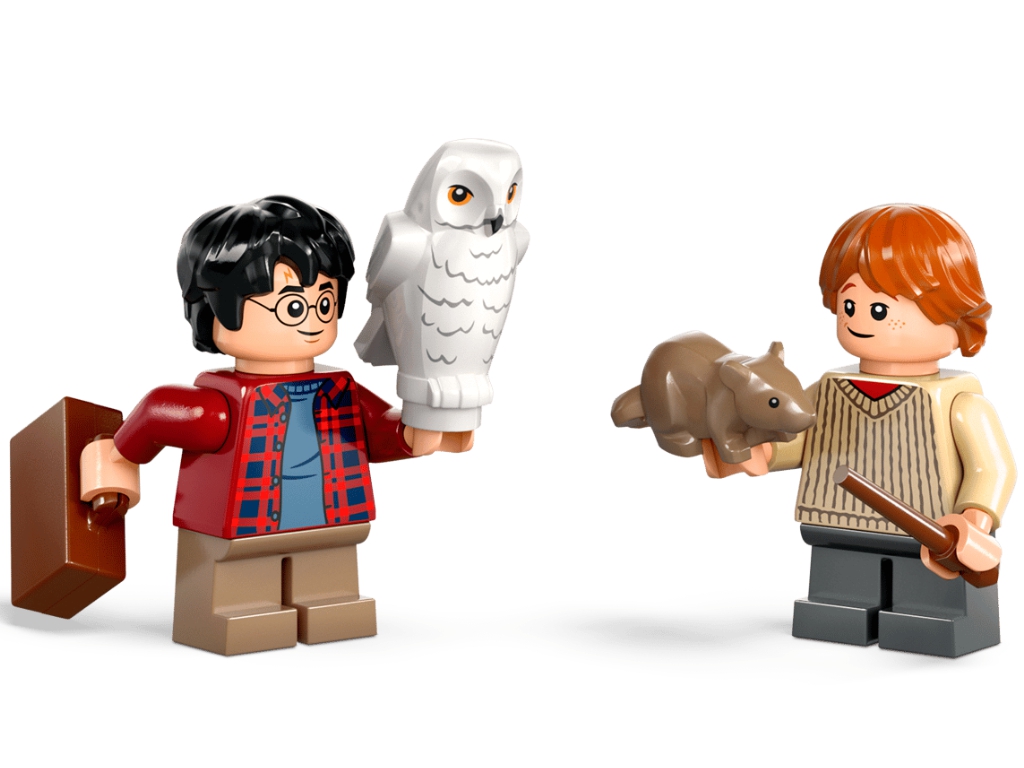 Конструктор LEGO Harry Potter Летучий Форд «Англия», 165 деталей