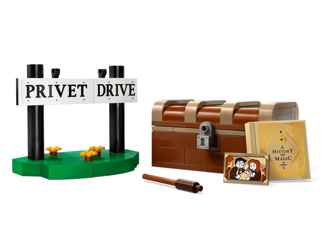 Конструктор LEGO Harry Potter Гедвига на Тисовой улице, 337 деталей
