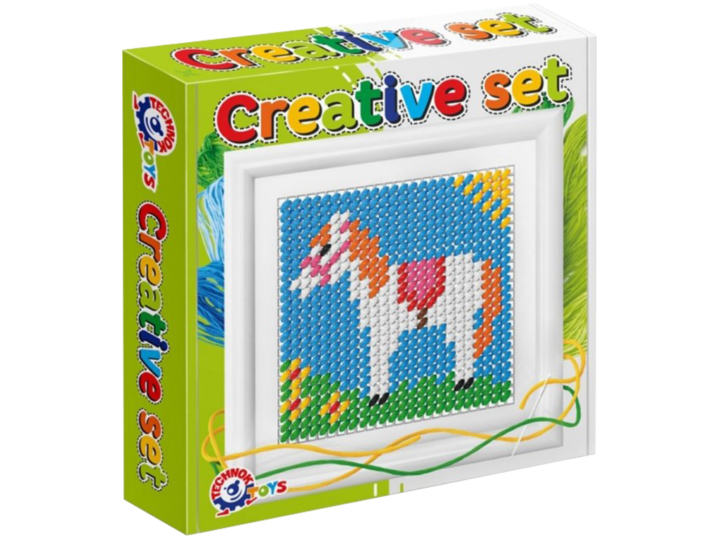Набір для творчості вишивання Creative set, велика пластикова канва, з голкою, Технок