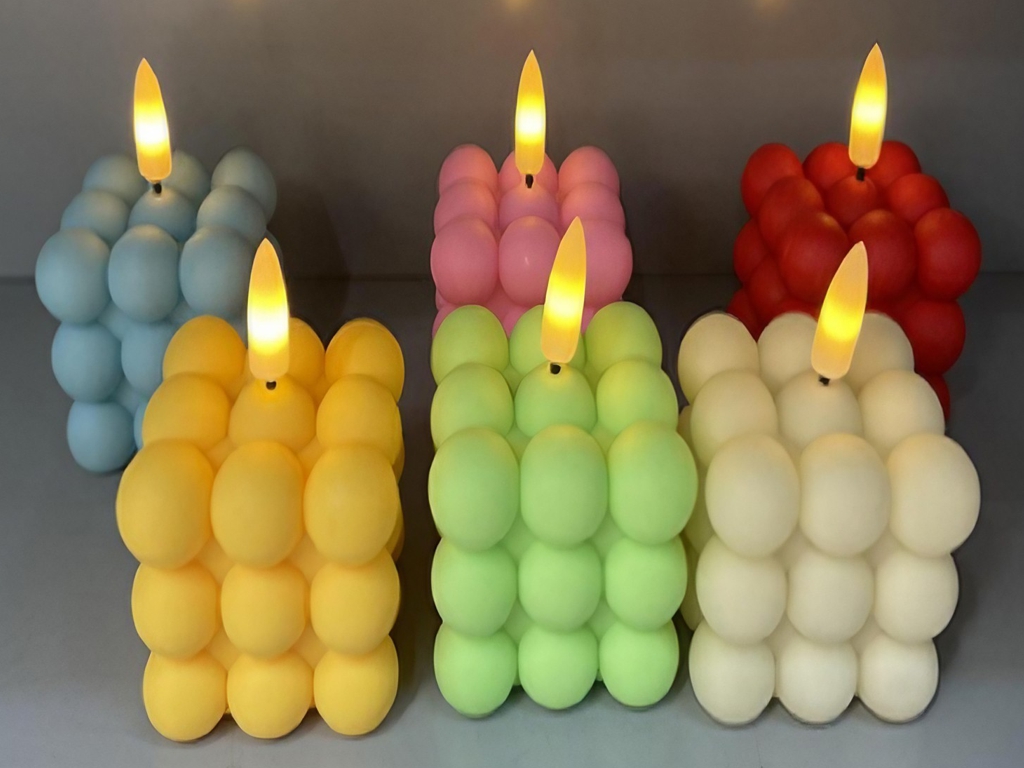 Свічка декоративна на батарейках, 8,5 см, з підсвіткою, мікс видів (ціна за 1шт)