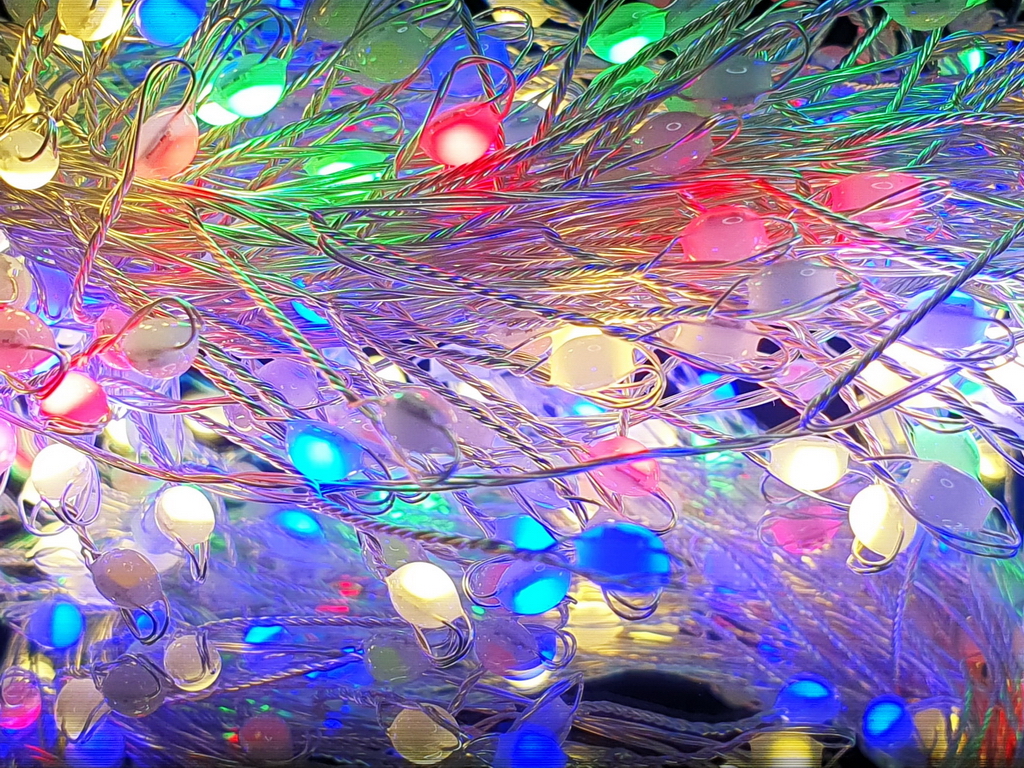 Гірлянда світлодіодна різнокольорова Роса 10м 300LED M48257