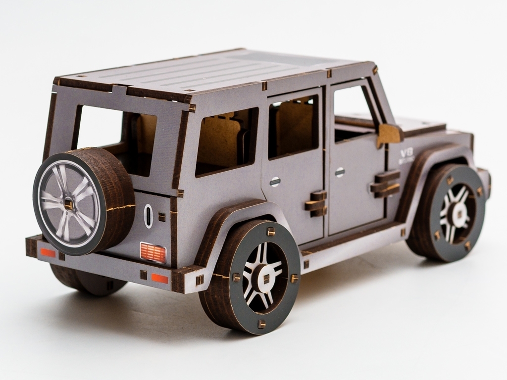 Деревянный 3D конструктор Gelandewagen, 109 деталей, PuzzleOK Puz-26914