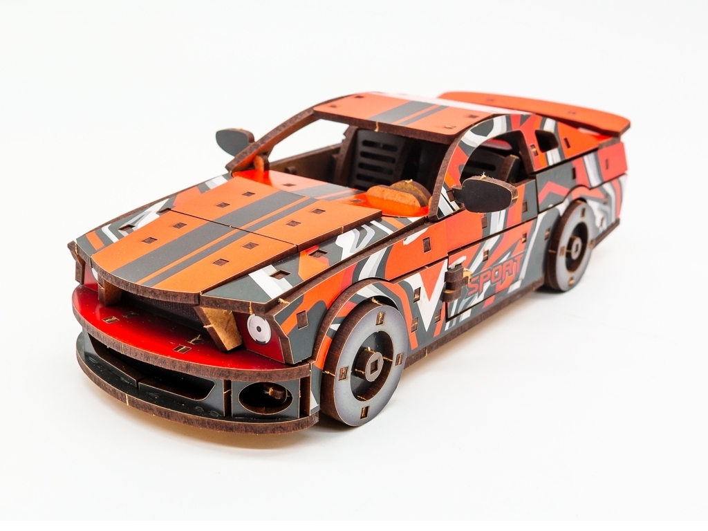 Деревянный 3D конструктор красный Muscle Car, 162 детали
