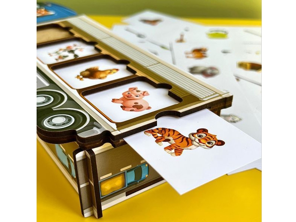 Игра логическая Четвертый лишний, 31×11,5 см, Ubumblesbees